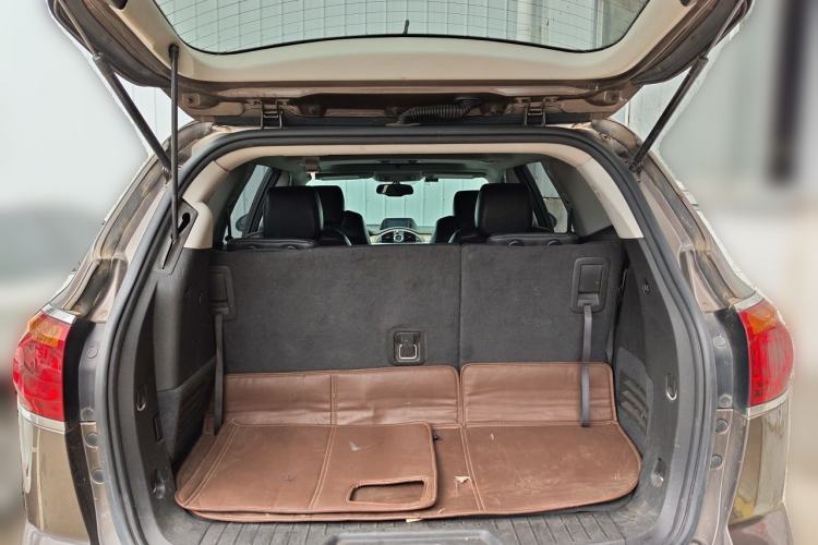 Used Buick Enclave 2013 3.6L Two-Wheel-Drive Elegance Edition Trunk