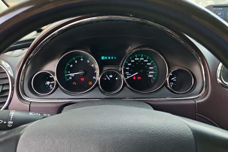 Used Buick Enclave 2014 3.6L Two-Wheel Drive Elite Comfort Version Instrument Cluster