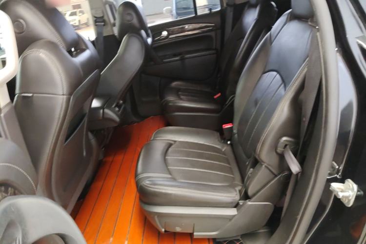 Used Buick Enclave 2014 3.6L Two-Wheel Drive Elite Comfort Version Left Rear Seat