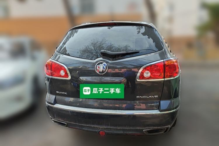 Used Buick Enclave 2014 3.6L Two-Wheel Drive Elite Comfort Version Rear