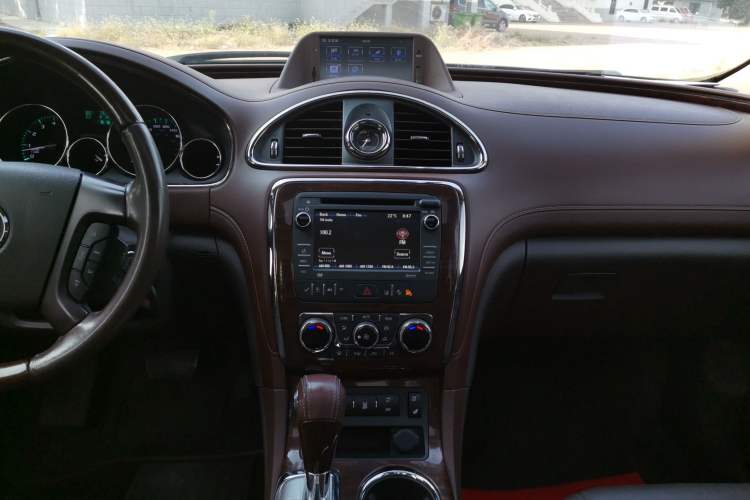 Used Buick Enclave 2014 3.6L Four-Wheel Drive Smart Luxury Flagship Edition Audio And AC Panel