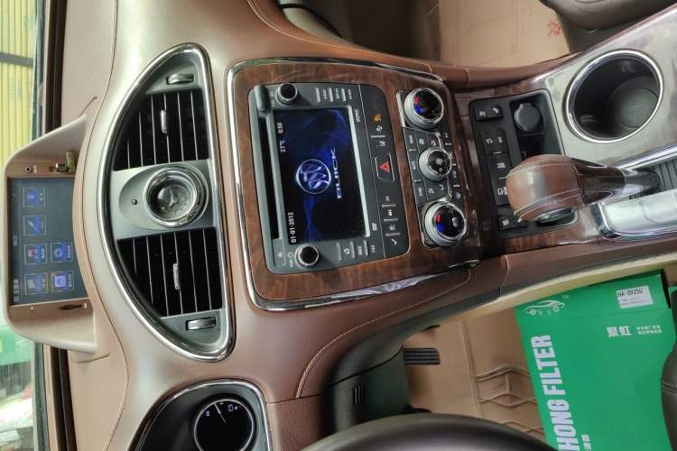 Used Buick Enclave 2014 3.6L Four-Wheel Drive Smart Luxury Flagship Edition Audio And AC Panel
