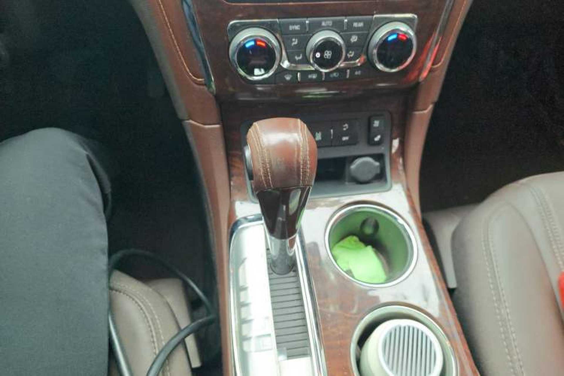 Used Buick Enclave 2014 3.6L Four-Wheel Drive Smart Luxury Flagship Edition Gear Lever