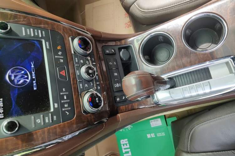 Used Buick Enclave 2014 3.6L Four-Wheel Drive Smart Luxury Flagship Edition Gear Lever