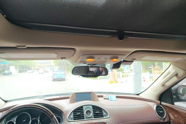 Used Buick Enclave 2014 3.6L Four-Wheel Drive Smart Luxury Flagship Edition Headliner