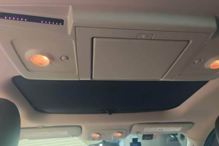 Used Buick Enclave 2014 3.6L Four-Wheel Drive Smart Luxury Flagship Edition Headliner