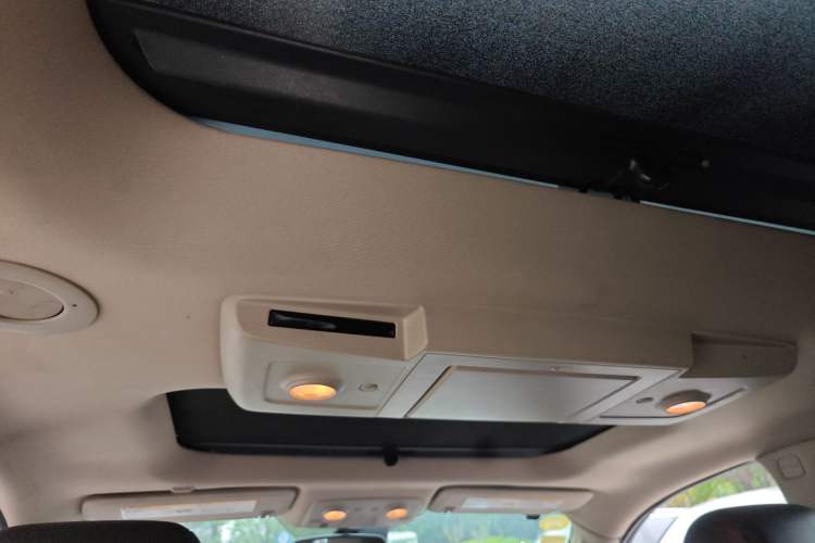 Used Buick Enclave 2014 3.6L Four-Wheel Drive Smart Luxury Flagship Edition Headliner