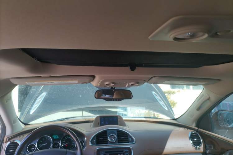 Used Buick Enclave 2014 3.6L Two-Wheel Drive Elite Comfort Version Headliner