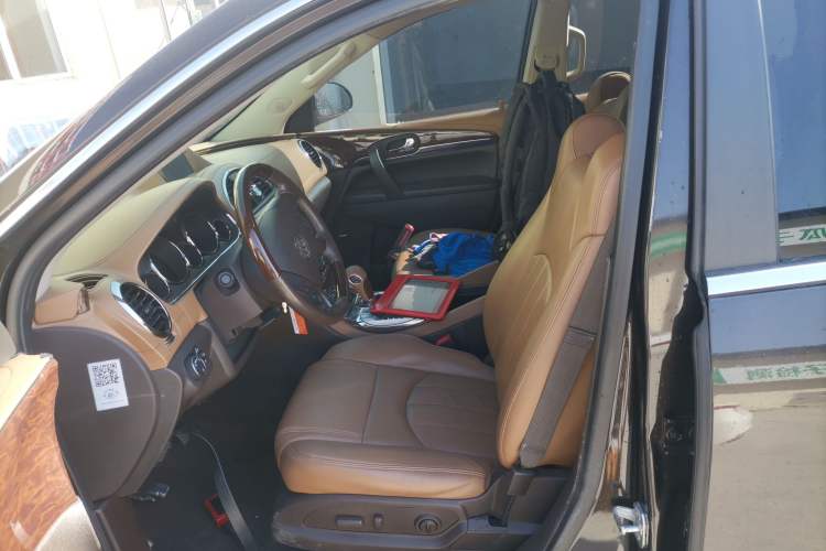 Used Buick Enclave 2014 3.6L Two-Wheel Drive Elite Comfort Version Left Front Seat