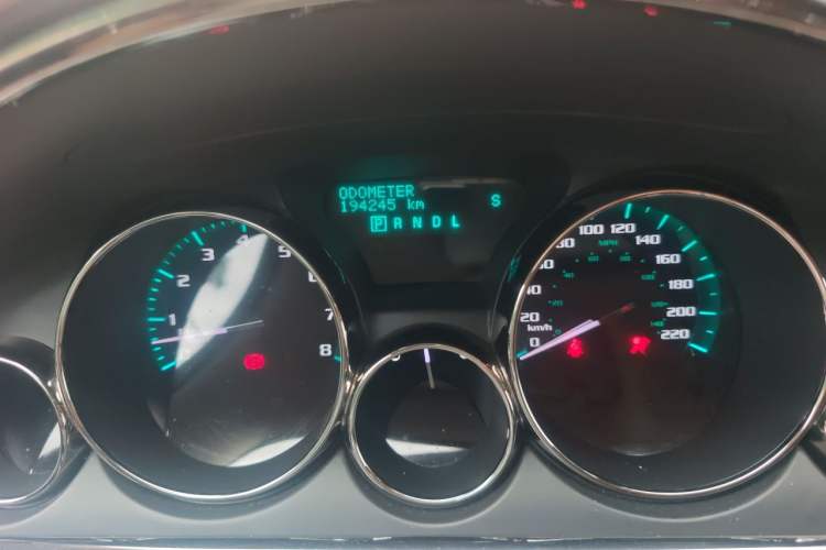 Used Buick Enclave 2014 3.6L Four-Wheel Drive Smart Luxury Flagship Edition Odometer Close Up