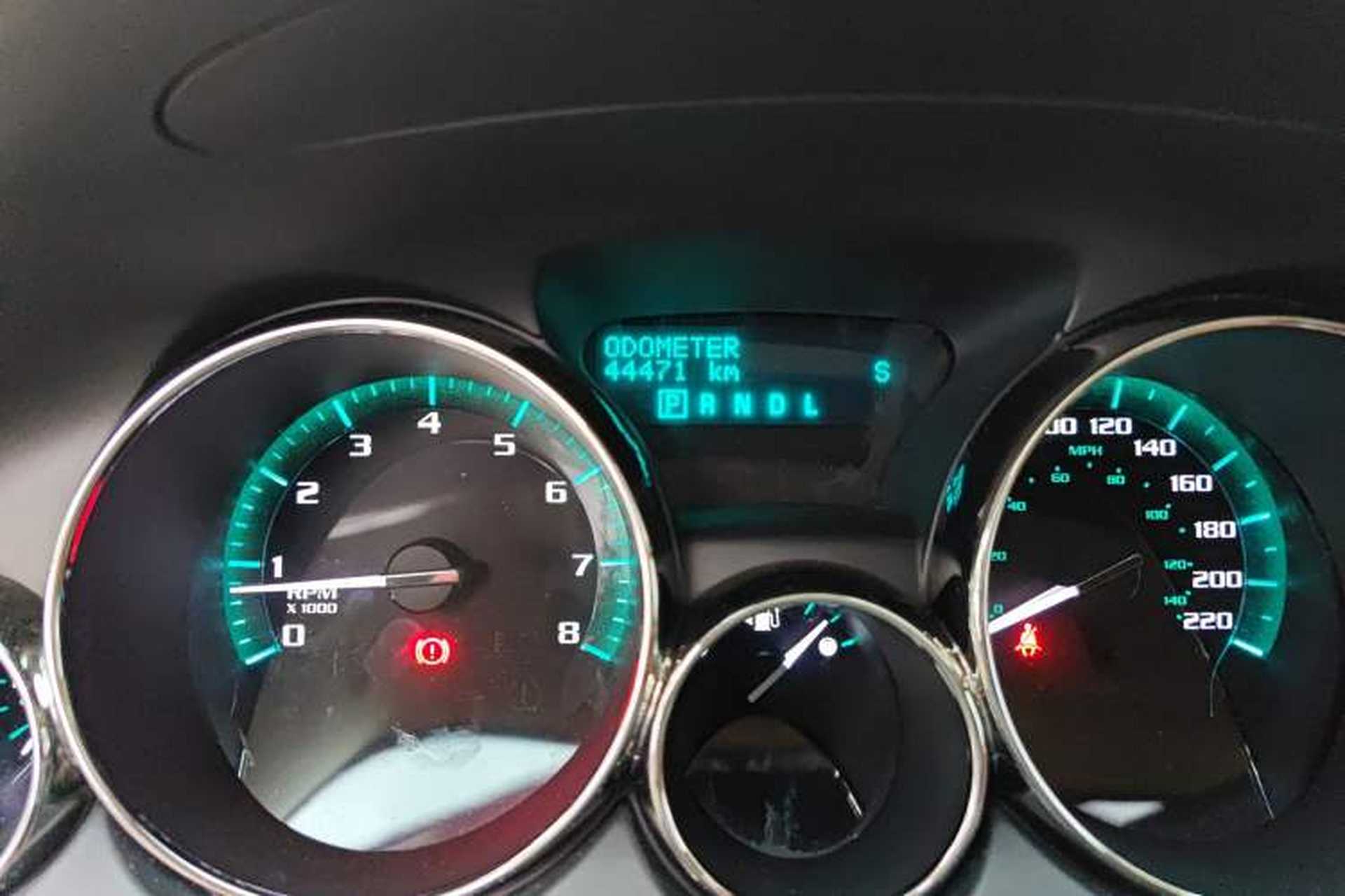 Used Buick Enclave 2014 3.6L Two-Wheel Drive Elite Comfort Version Odometer Close Up