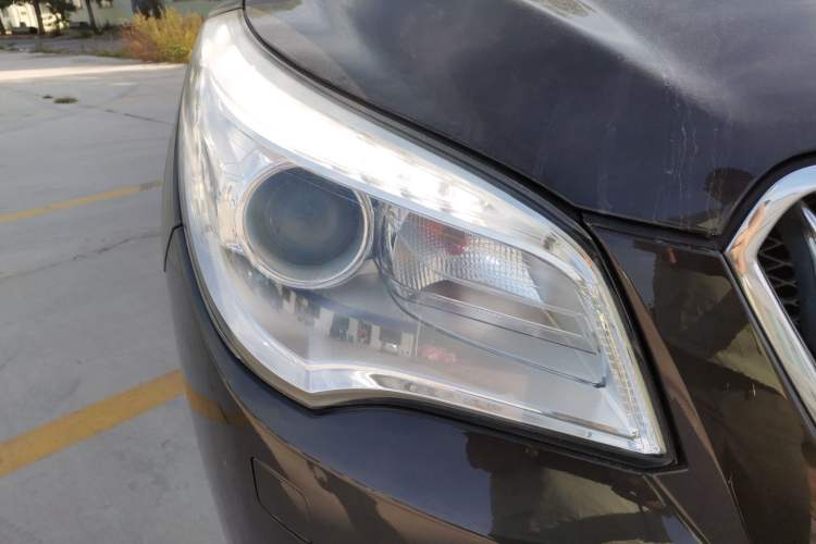 Used Buick Enclave 2014 3.6L Four-Wheel Drive Smart Luxury Flagship Edition Right Front Headlight
