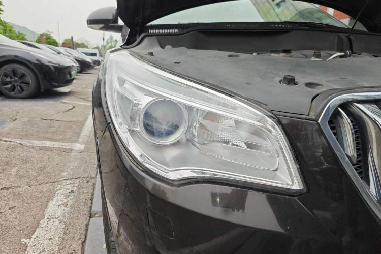 Used Buick Enclave 2014 3.6L Four-Wheel Drive Smart Luxury Flagship Edition Right Front Headlight