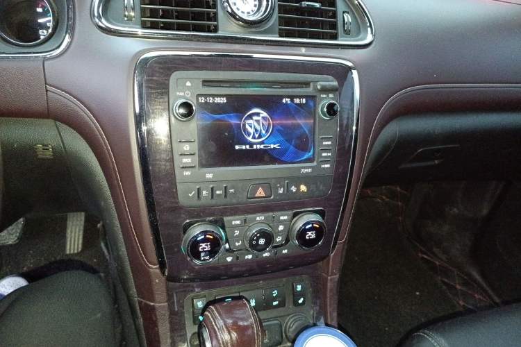Used Buick Enclave 2014 3.6L Four-Wheel Drive Smart Luxury Flagship Edition Audio And AC Panel
