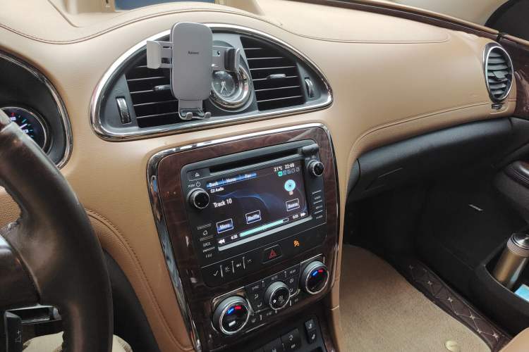 Used Buick Enclave 2014 3.6L Two-Wheel Drive Elite Comfort Version Audio And AC Panel