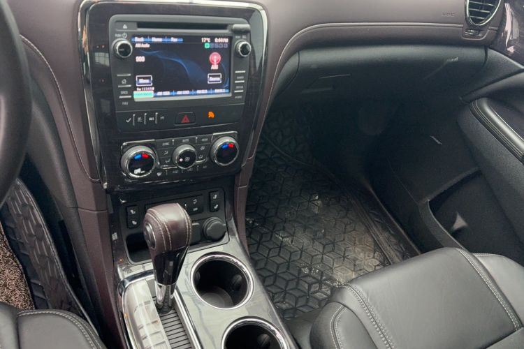 Used Buick Enclave 2014 3.6L Two-Wheel Drive Elite Comfort Version Audio And AC Panel