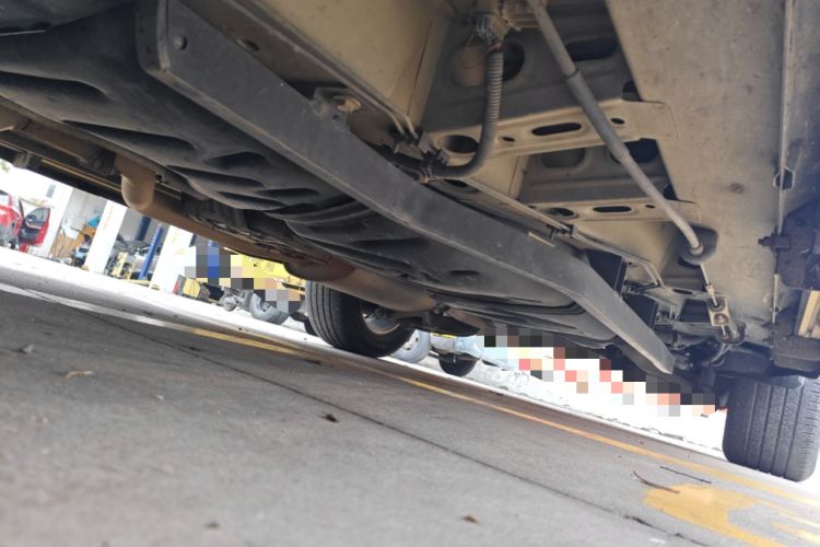 Used Buick Enclave 2014 3.6L Two-Wheel Drive Elite Comfort Version Chassis Front Left