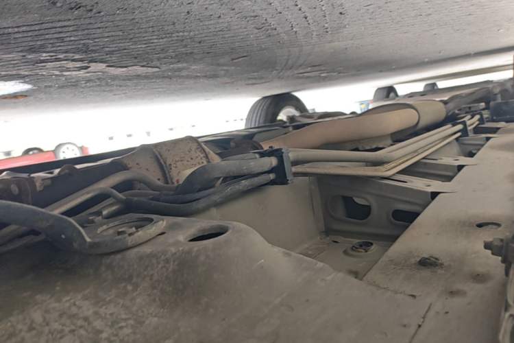 Used Buick Enclave 2014 3.6L Four-Wheel Drive Smart Luxury Flagship Edition Chassis Front Right