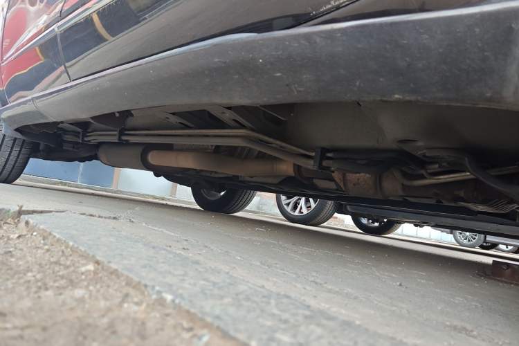 Used Buick Enclave 2014 3.6L Four-Wheel Drive Smart Luxury Flagship Edition Chassis Front Right