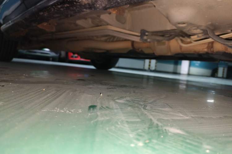 Used Buick Enclave 2014 3.6L Two-Wheel Drive Elite Comfort Version Chassis Front Right