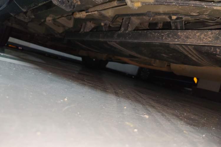 Used Buick Enclave 2014 3.6L Two-Wheel Drive Elite Comfort Version Chassis Rear Left