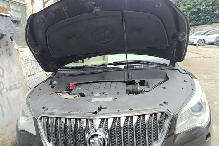 Used Buick Enclave 2014 3.6L Two-Wheel Drive Elite Comfort Version Engine Bay
