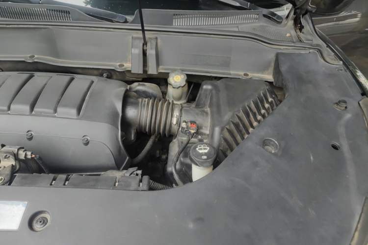 Used Buick Enclave 2014 3.6L Four-Wheel Drive Smart Luxury Flagship Edition Engine Bay Left