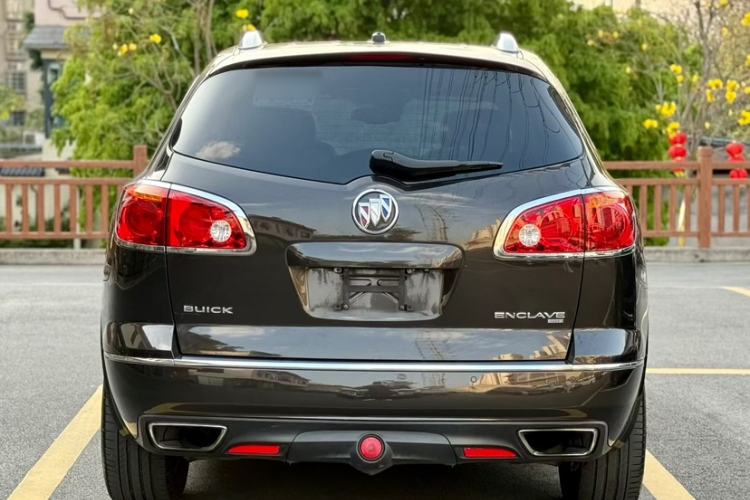 Used Buick Enclave 2014 3.6L Four-Wheel Drive Smart Luxury Flagship Edition Exterior 4