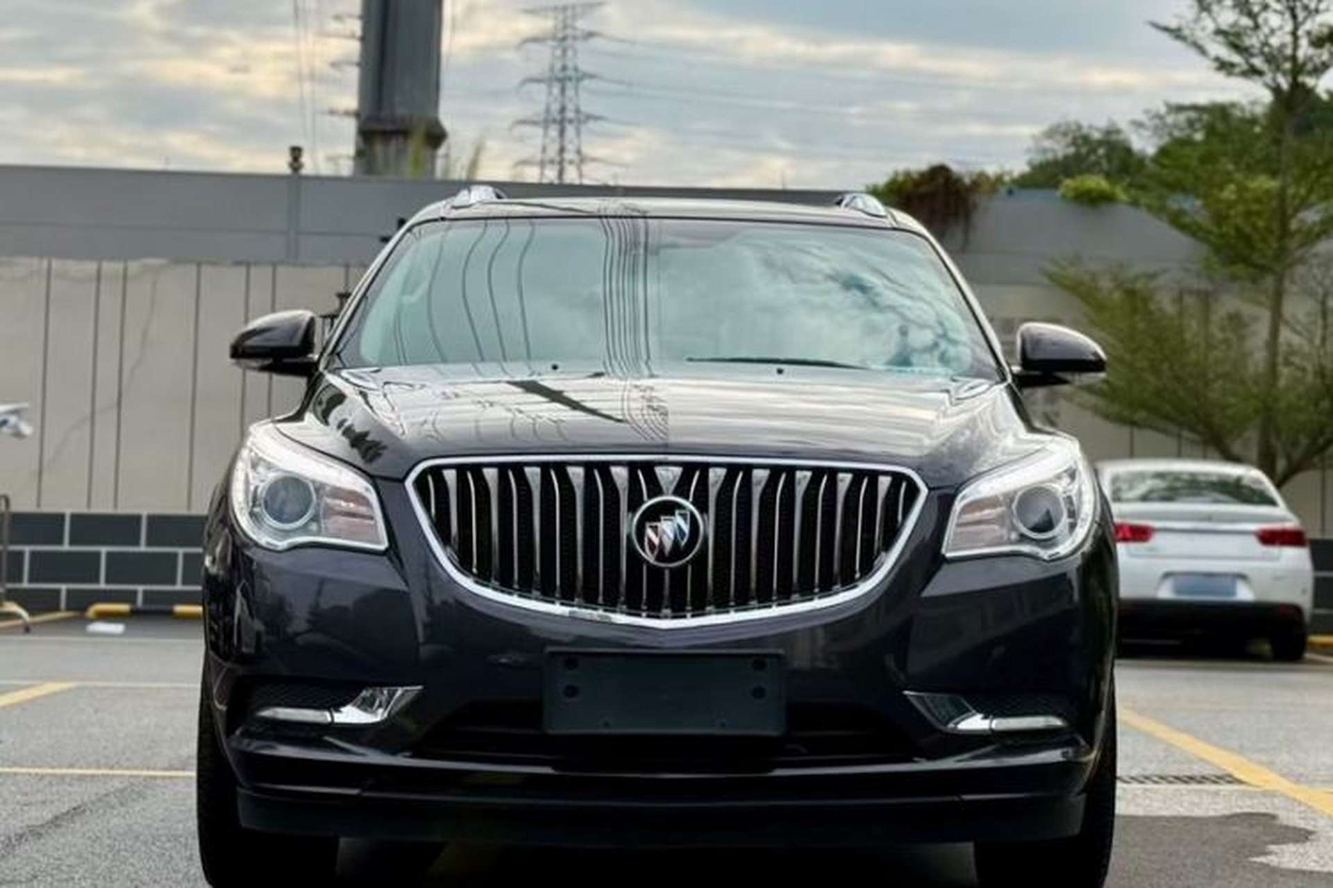 Used Buick Enclave 2014 3.6L Four-Wheel Drive Smart Luxury Flagship Edition Exterior 9