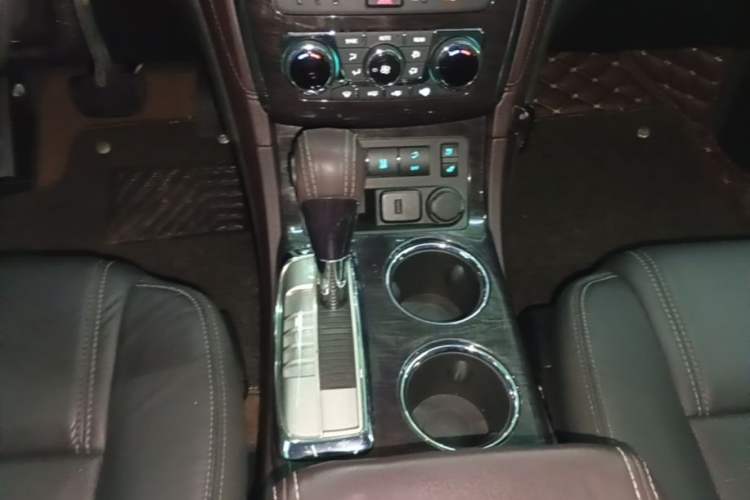 Used Buick Enclave 2014 3.6L Four-Wheel Drive Smart Luxury Flagship Edition Gear Lever