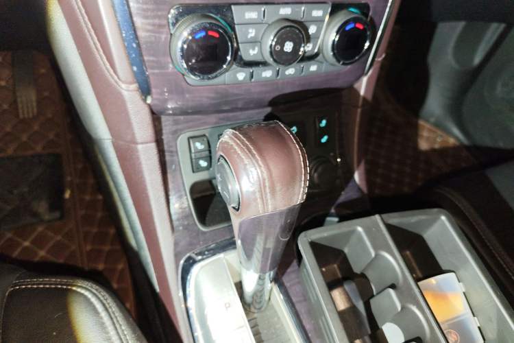 Used Buick Enclave 2014 3.6L Two-Wheel Drive Elite Comfort Version Gear Lever