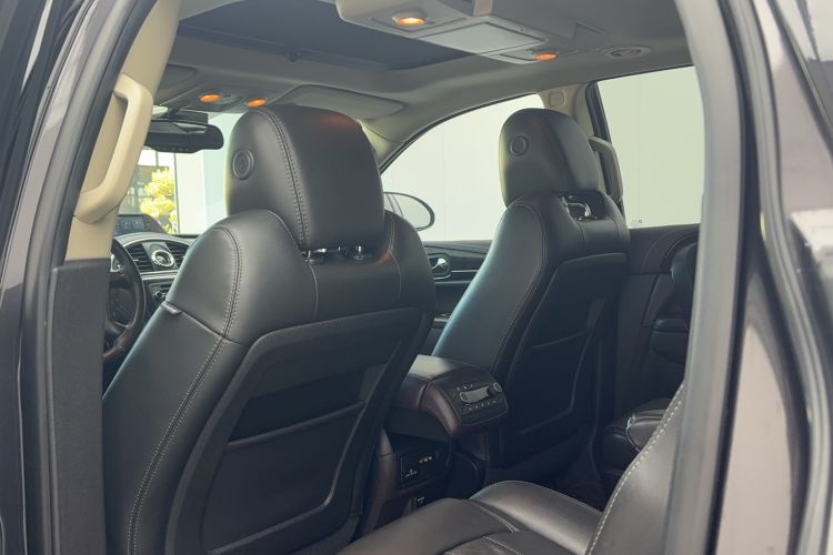 Used Buick Enclave 2014 3.6L Four-Wheel Drive Smart Luxury Flagship Edition Headliner