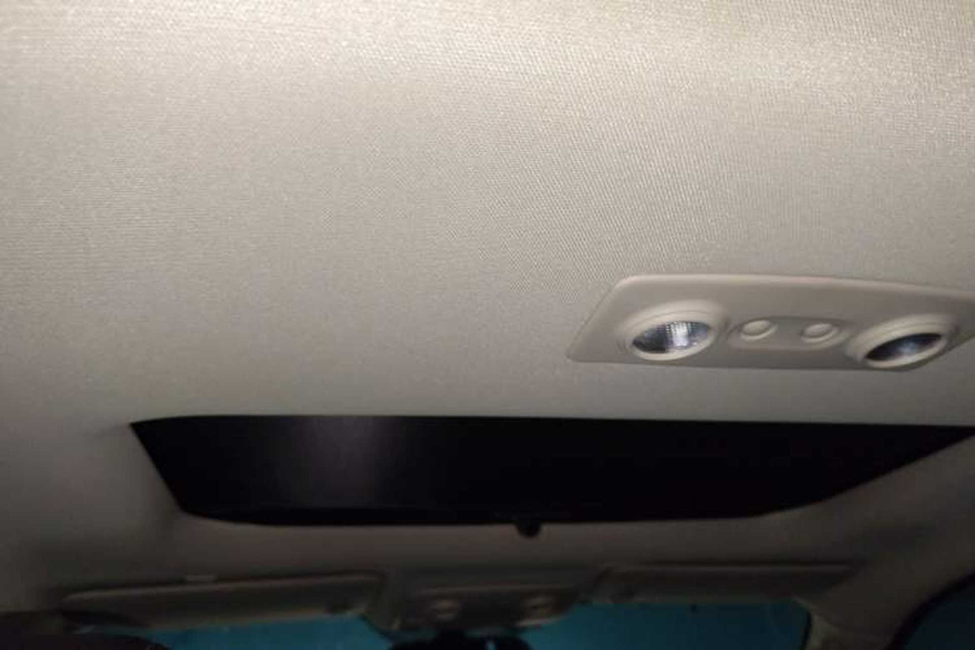 Used Buick Enclave 2014 3.6L Two-Wheel Drive Elite Comfort Version Headliner