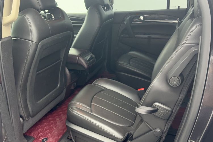 Used Buick Enclave 2014 3.6L Two-Wheel Drive Elite Comfort Version Interior 1