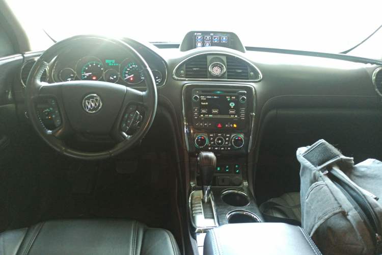 Used Buick Enclave 2014 3.6L Four-Wheel Drive Smart Luxury Flagship Edition Interior 2