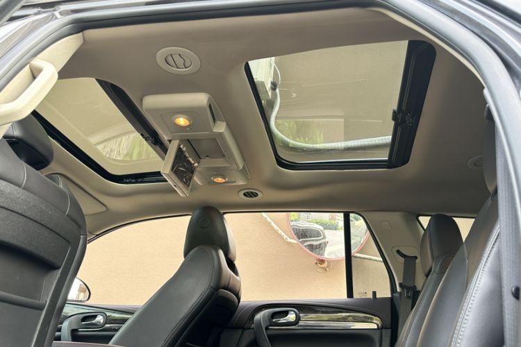 Used Buick Enclave 2014 3.6L Four-Wheel Drive Smart Luxury Flagship Edition Interior 3