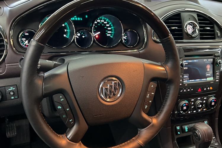 Used Buick Enclave 2014 3.6L Four-Wheel Drive Smart Luxury Flagship Edition Interior 4