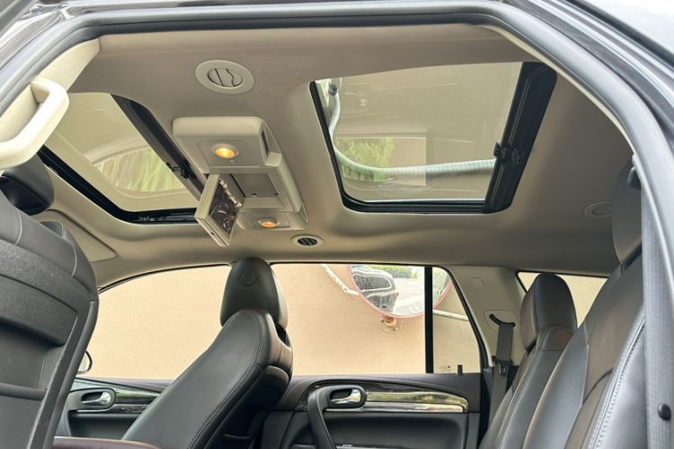 Used Buick Enclave 2014 3.6L Four-Wheel Drive Smart Luxury Flagship Edition Interior 9
