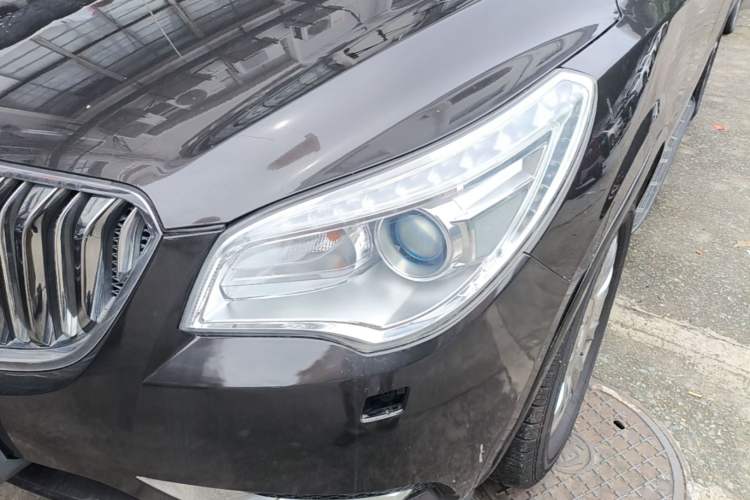 Used Buick Enclave 2014 3.6L Two-Wheel Drive Elite Comfort Version Left Front Headlight