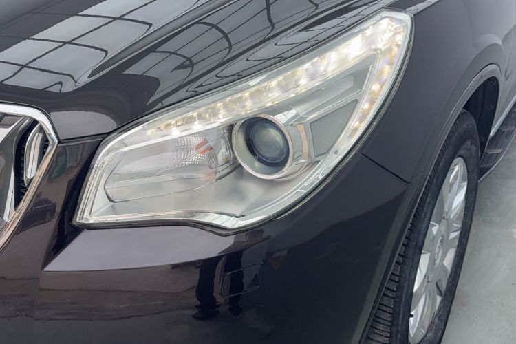 Used Buick Enclave 2014 3.6L Two-Wheel Drive Elite Comfort Version Left Front Headlight