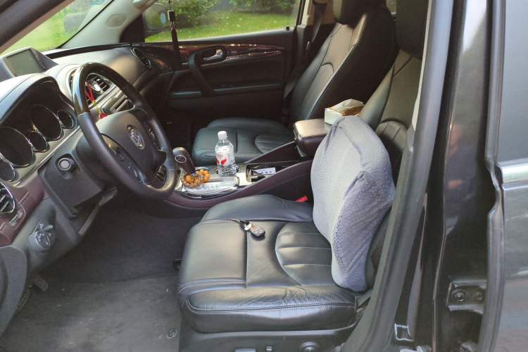 Used Buick Enclave 2014 3.6L Two-Wheel Drive Elite Comfort Version Left Front Seat