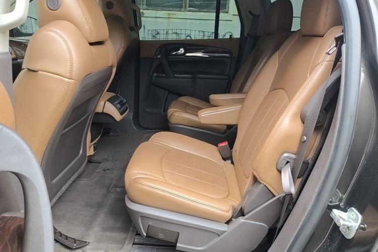 Used Buick Enclave 2014 3.6L Two-Wheel Drive Elite Comfort Version Left Rear Seat