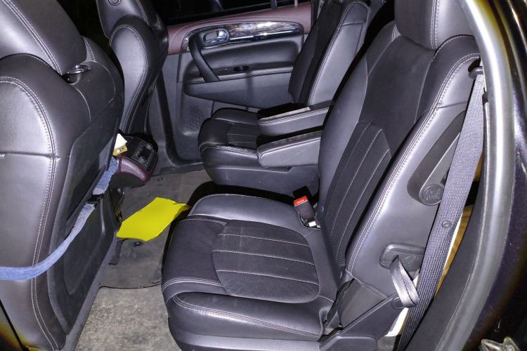 Used Buick Enclave 2014 3.6L Two-Wheel Drive Elite Comfort Version Left Rear Seat
