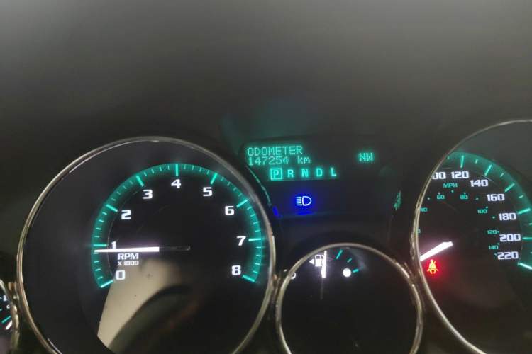 Used Buick Enclave 2014 3.6L Four-Wheel Drive Smart Luxury Flagship Edition Odometer Close Up