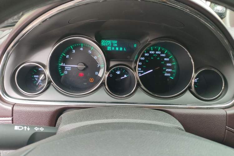 Used Buick Enclave 2014 3.6L Two-Wheel Drive Elite Comfort Version Odometer Close Up
