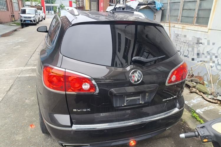Used Buick Enclave 2014 3.6L Two-Wheel Drive Elite Comfort Version Rear