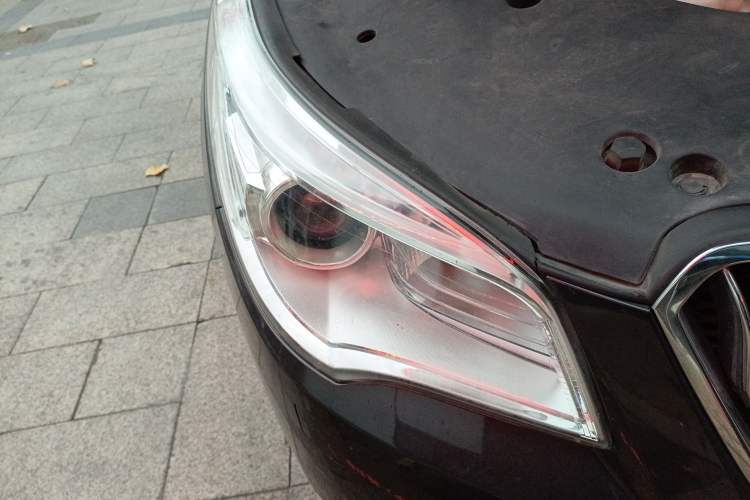 Used Buick Enclave 2014 3.6L Four-Wheel Drive Smart Luxury Flagship Edition Right Front Headlight