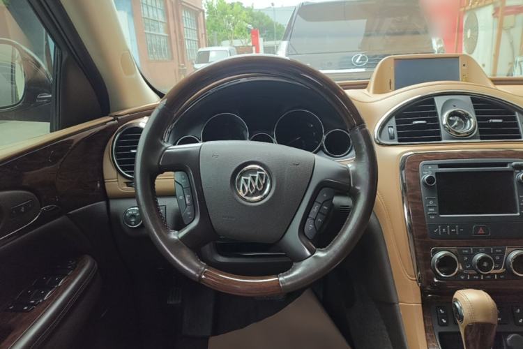 Used Buick Enclave 2014 3.6L Two-Wheel Drive Elite Comfort Version Steering Wheel