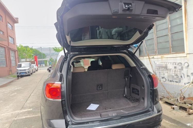 Used Buick Enclave 2014 3.6L Two-Wheel Drive Elite Comfort Version Trunk