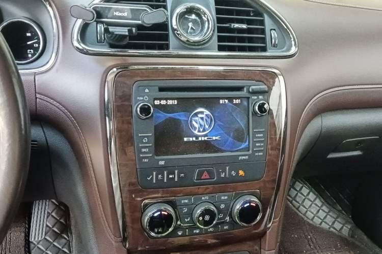 Used Buick Enclave 2014 3.6L Four-Wheel Drive Smart Luxury Flagship Edition Audio And AC Panel